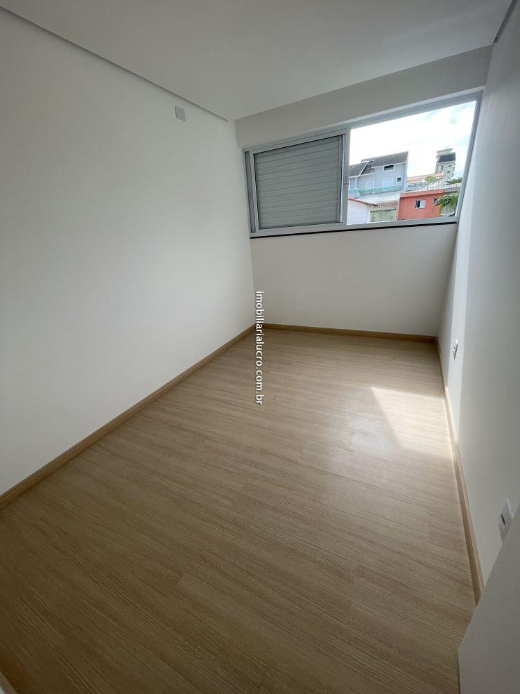 Sobrado à venda na Rua dos FaveirosVila Alpina - r999-173549-6.jpg